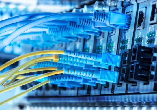 ab_datacenter-switch-678x381